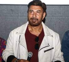 विनोद चौधरीको चुनाव प्रचारमा गएपछि भुवन केसीलाई आयोगले सोध्यो स्पष्टीकरण