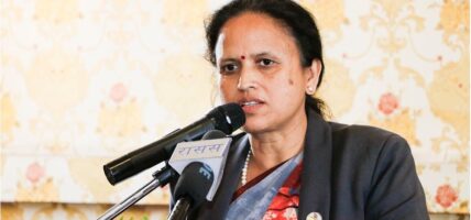 सूचना प्रविधिको प्रयोग बढ्दो, तर राजस्व घट्दो किन र?: सञ्चारमन्त्री शर्मा