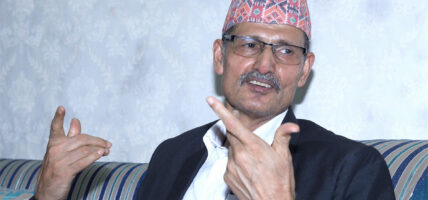 माओवादी केन्द्र पार्टी प्रवक्ताकाे जिम्मेवारी अग्निप्रसाद सापकोटालाई