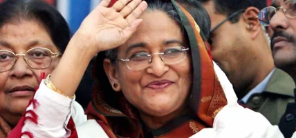 बंगलादेशबाट भागेकी शेख हसिना यस्तो ठाउँमा भेटिइन्, त्यहाँबाट पनि भाग्न सक्ने